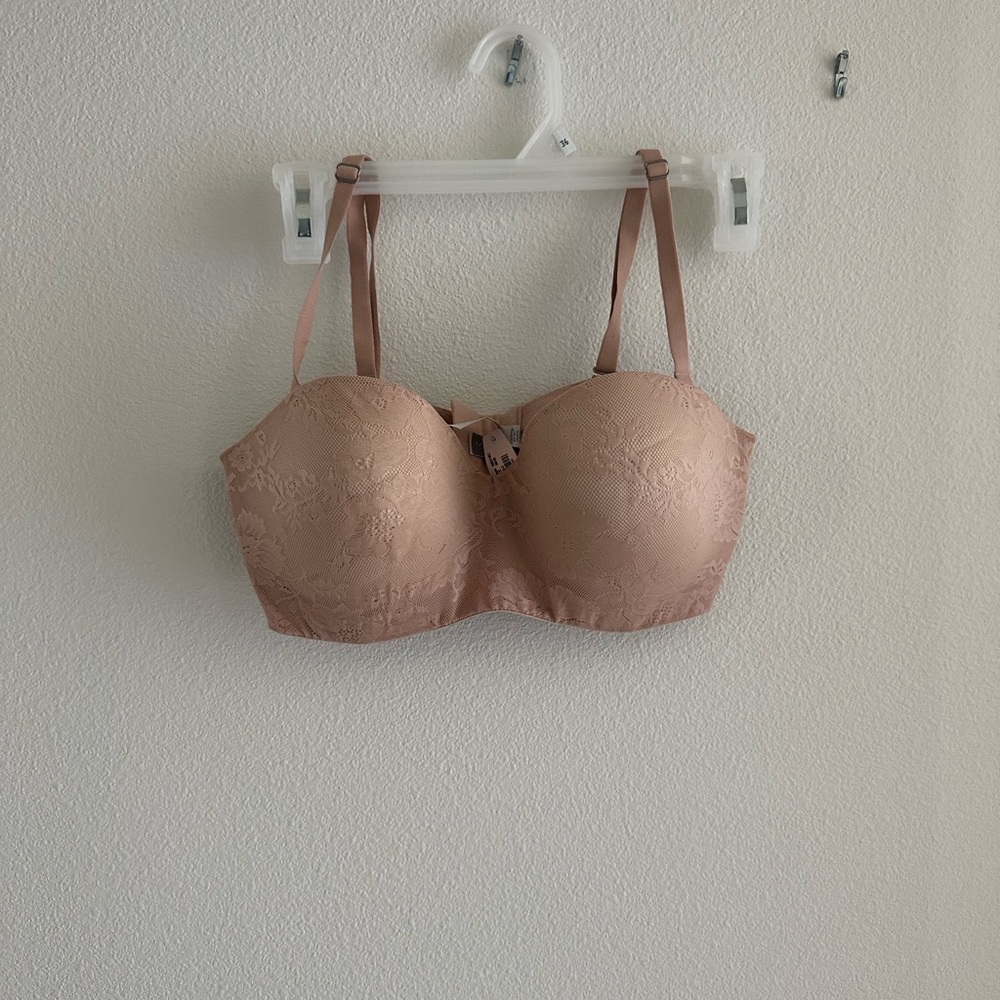 NWT VS bra